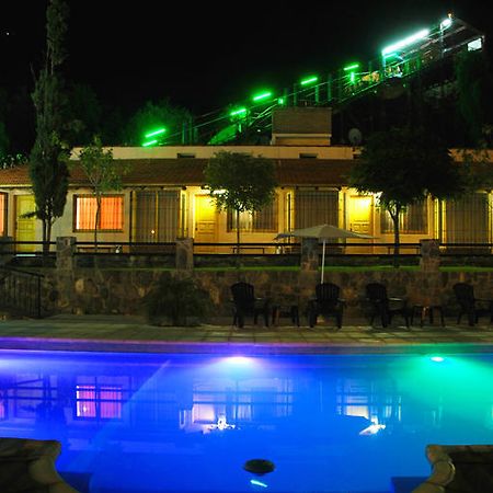 Complejo Turistico Alfombra Magika Villa Mendoza Bagian luar foto